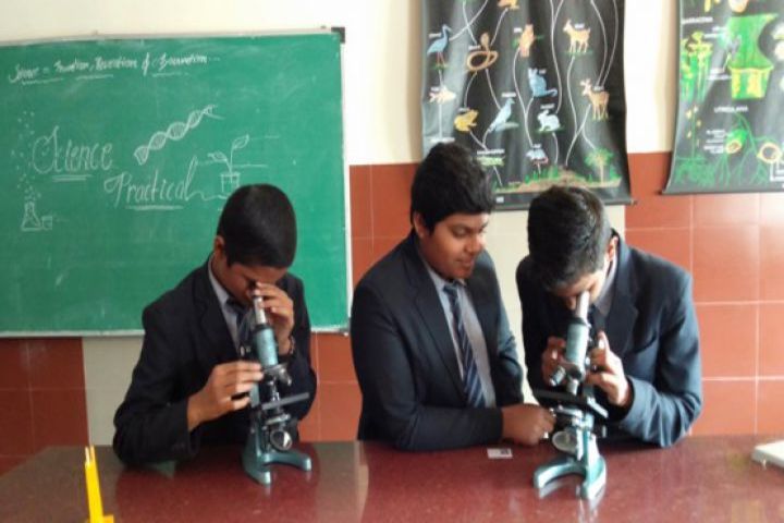 Shri Rawatpura Sarkar International School-Physics Lab