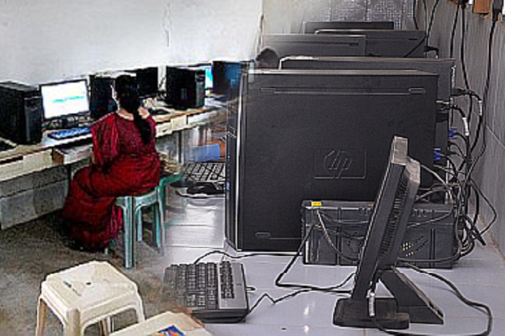 South East Central Railway Higher Secondary School No 2-Computer Lab