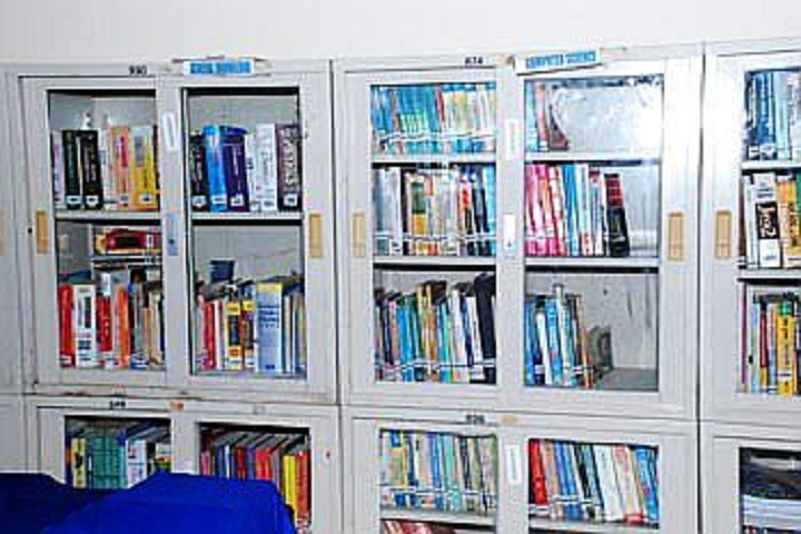 South East Central Railway Higher Secondary School No 2-Library