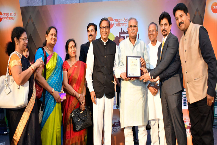 St Xaviers Senior Secondary School-School Award Receiving