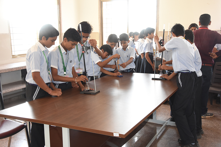 Vichakshan Jain Vidyapeeth-Chemistry Lab