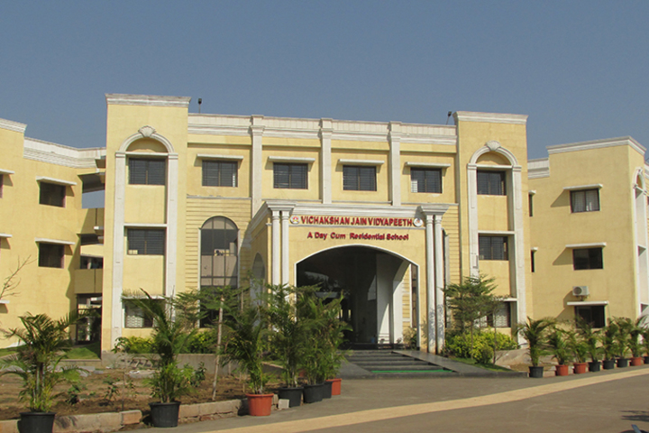 Vichakshan Jain Vidyapeeth-School Building