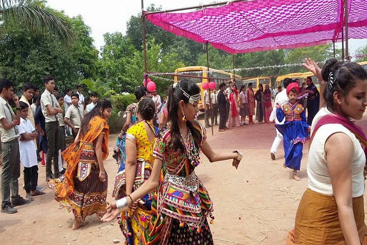 VIDHYA KUNJ SCHOOL-Cultural Dance
