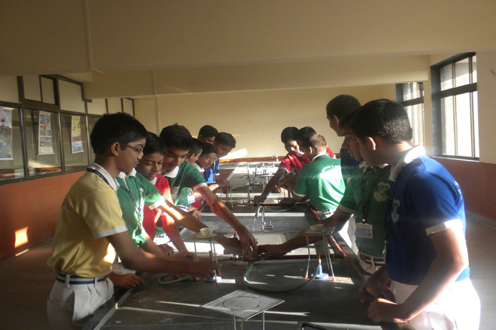 St Xaviers School-Chemistry Lab