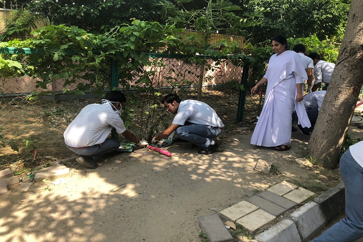 Amrita Vidyalayam-Swachhatha Ki Seva