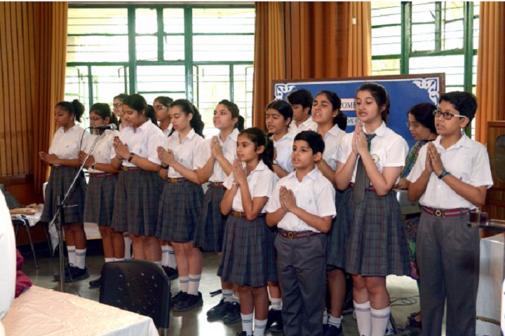 Appejay School-Singing