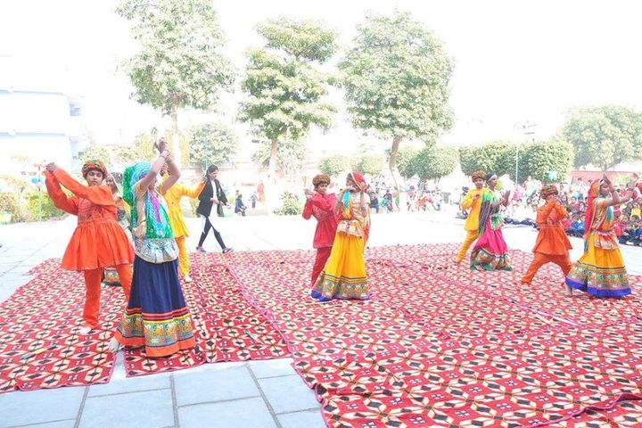 Aryaman Public School-Dance
