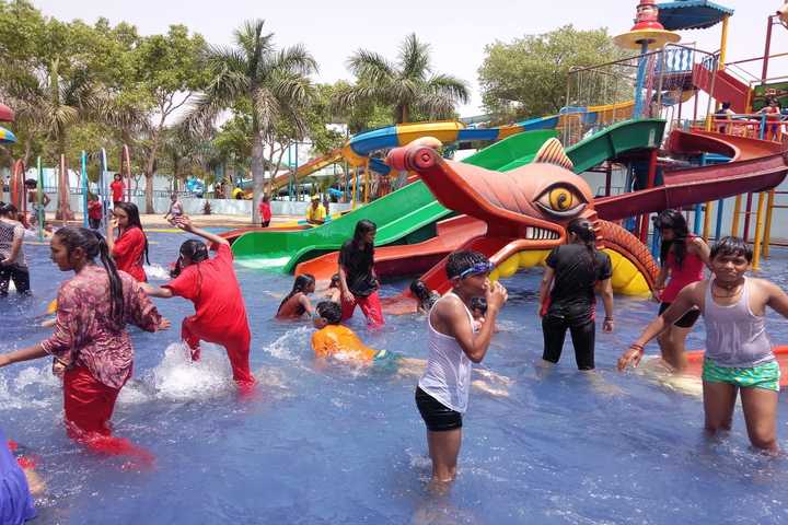 B M Bharti Model School-Trip