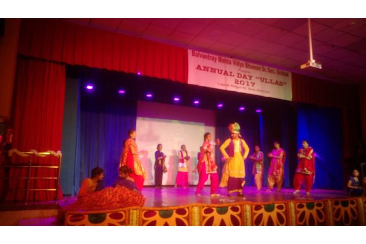 B R Mehta Vidya Bhawan Senior Secondary School-Annual Day