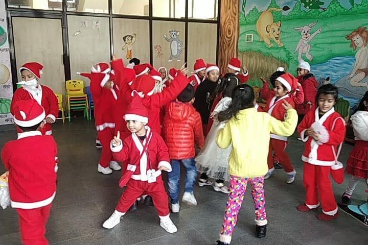 B S International School-Chritmas Celebrations