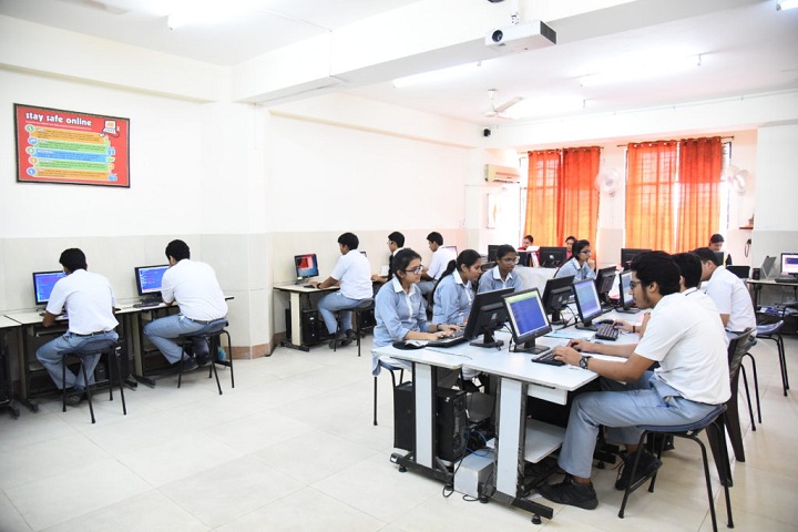 Bal Bharati Public School-Computer Lab
