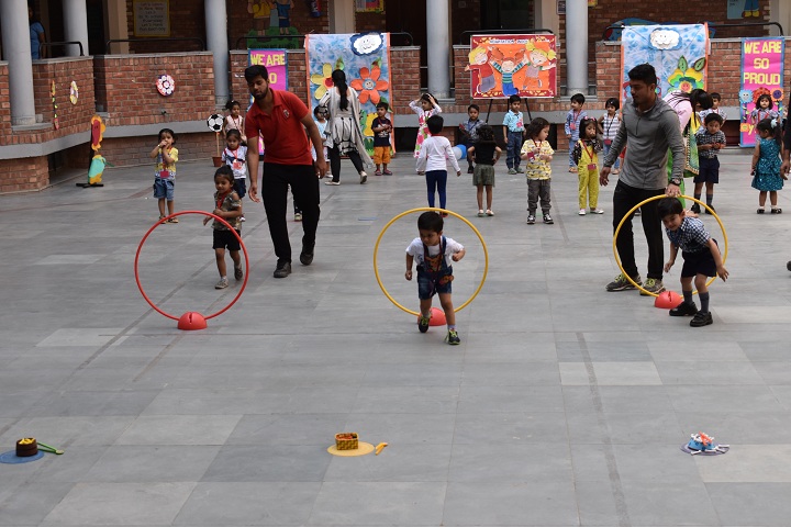 Bal Bharati Public School-Games