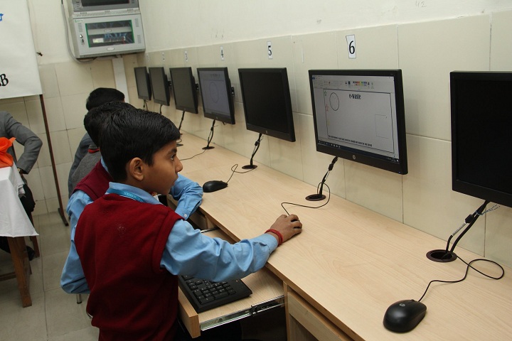 Bal Bharati Public School-Computer Lab