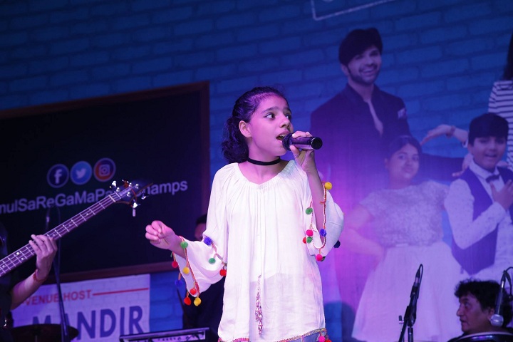 Bal Mandir Senior Secondary School-Singing Compitition