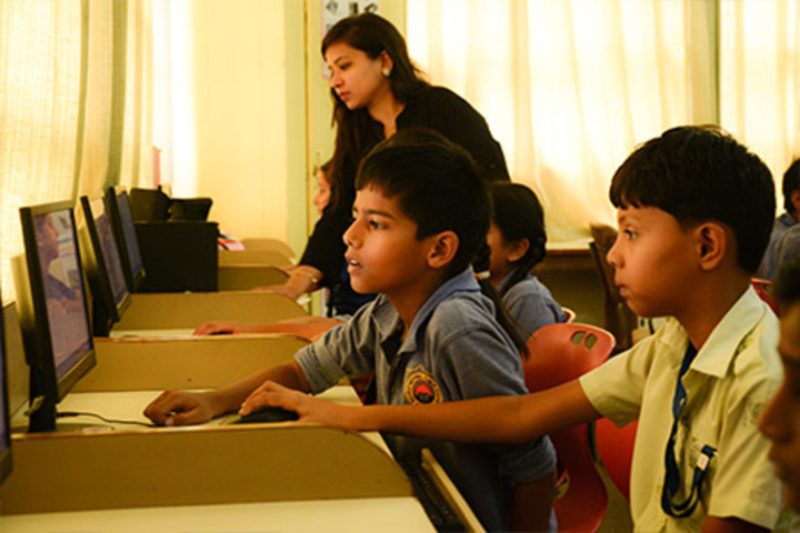 Bharat National Public School-Computer Lab
