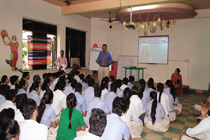 Bharat National Public School-Smart Classroom