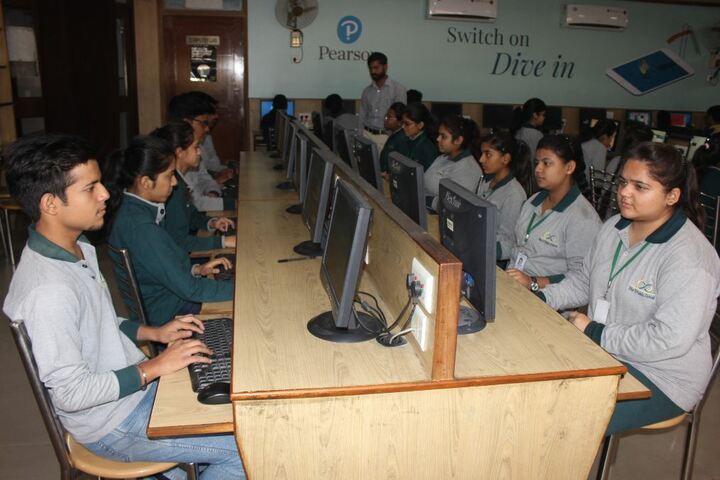 Bharti Public School-Computer Lab