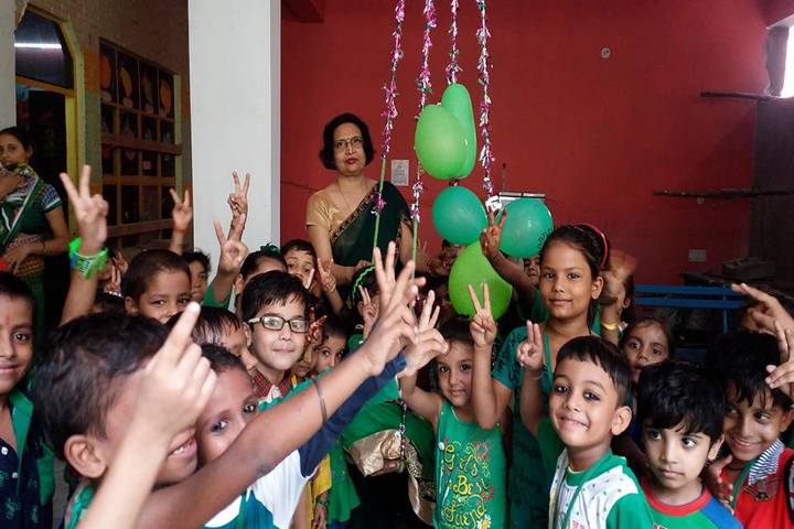 Blooming Dales Public School-Green Day