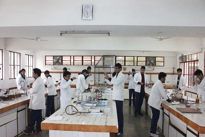 Blue Bells School International-Chemistry-Lab