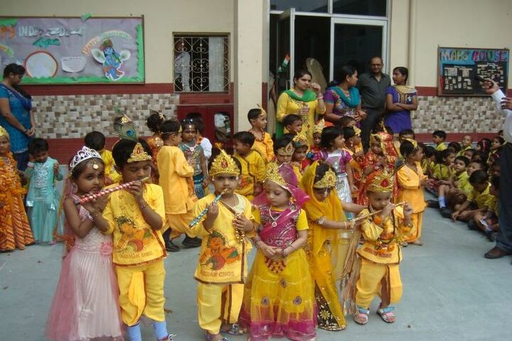 C R Saini Public School-Fancy Dress