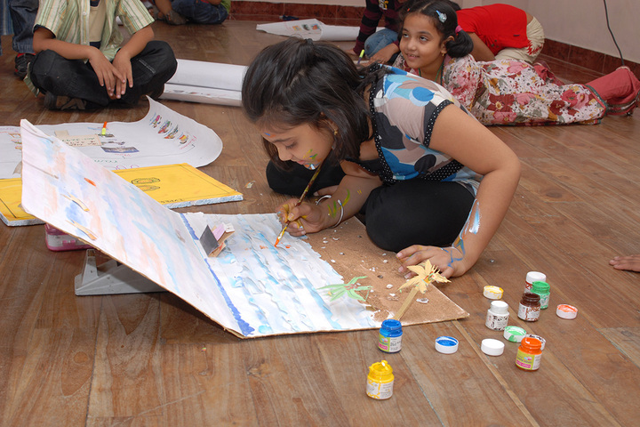 Little Woods School-Art and Craft