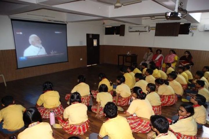 Columbia Foundation Senior Secondary School Vikas Puri-AV Room