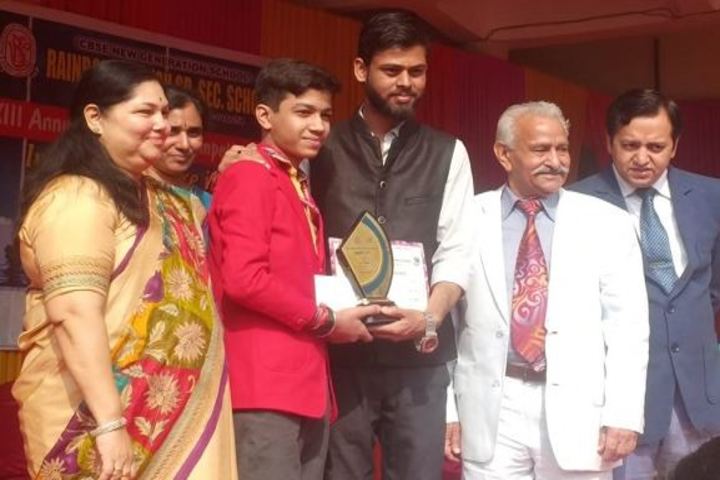Columbia Foundation Senior Secondary School Vikas Puri-Award Distribution