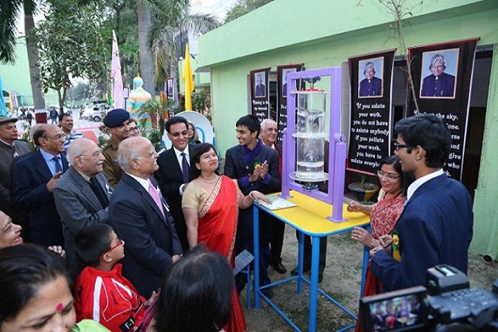 D A V Public School-Science Park