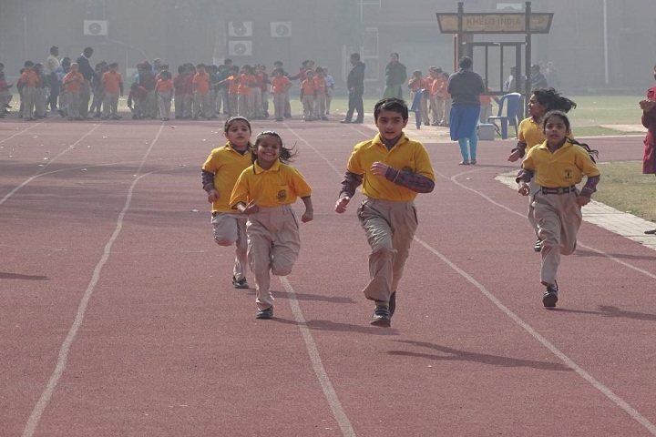 Shaheed Rajpal D A V Public School-Games