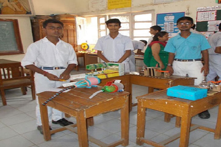 Diwan Chand Arya Senior Secondary School-Science Day