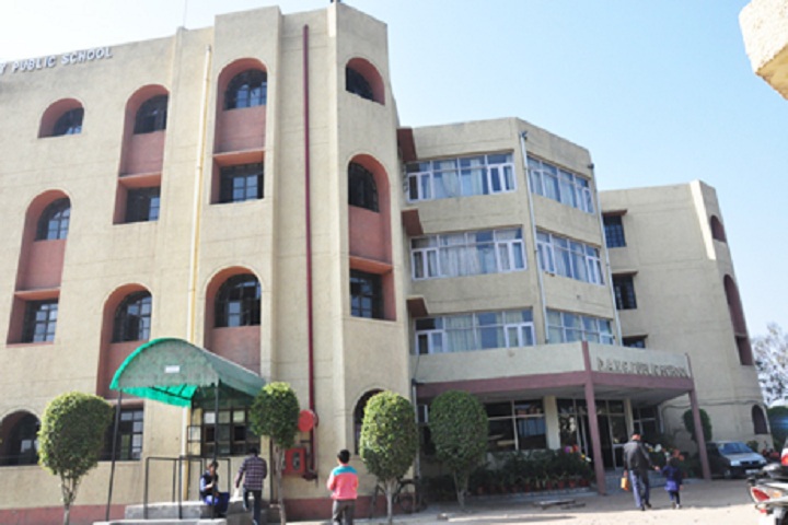 DAV Centenary Public School-Campus