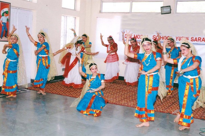 Dav Model School-Dance