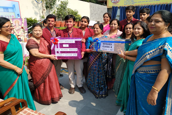 Dav Model School-Farewell