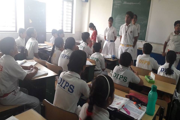 De Indian Public School-Classroom