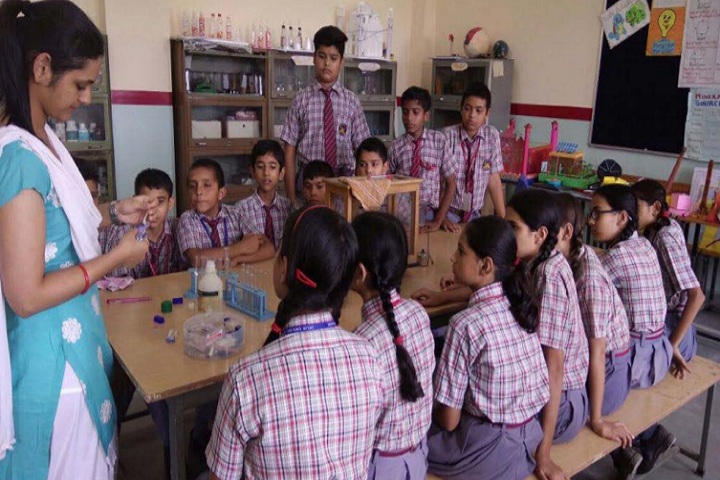 Delhi English Academy-Lab