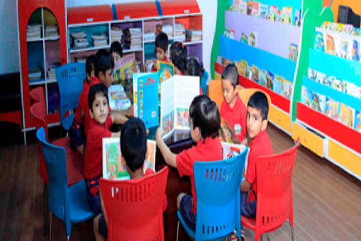 Delhi Heritage School- Library