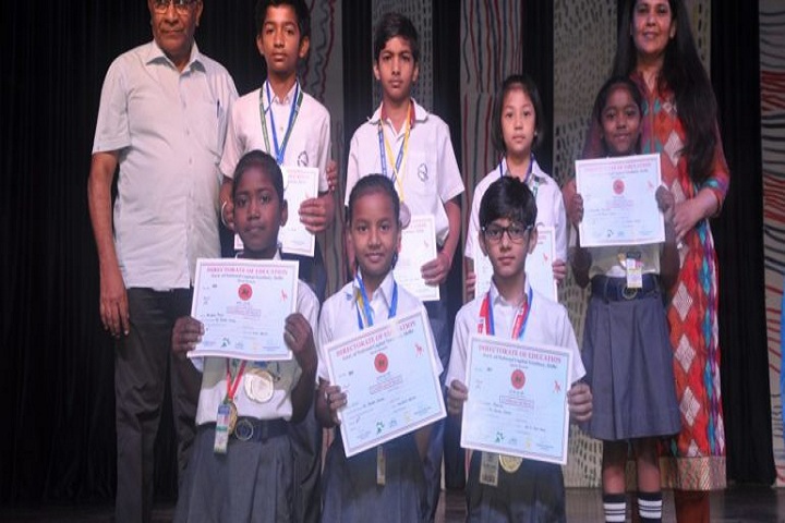 Fr. Agnel School- Certificate Distribution
