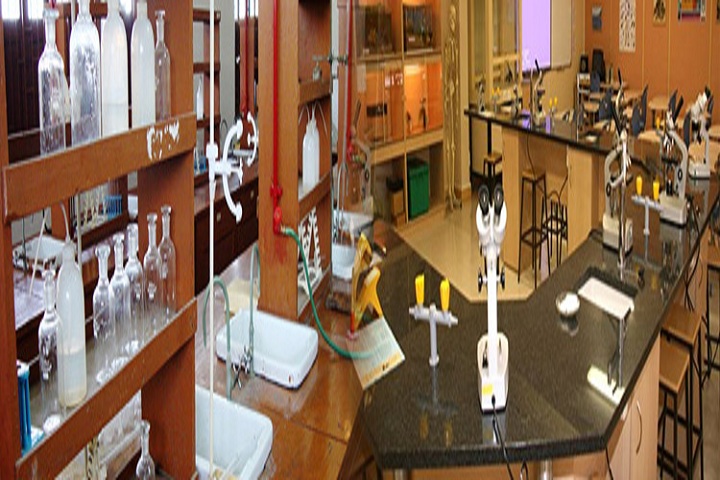 G D Goenka Public School- Science Lab