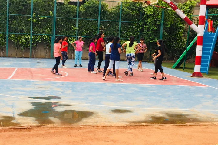 G D Goenka Public School- Basketball Court