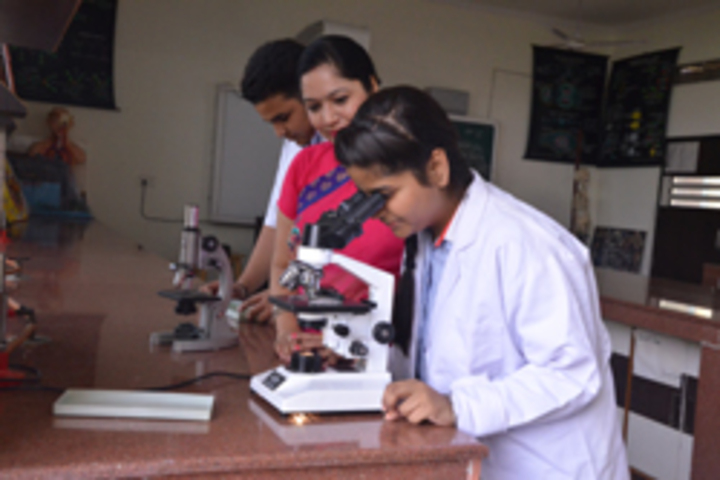 G D Goenka Public School- Biology Lab