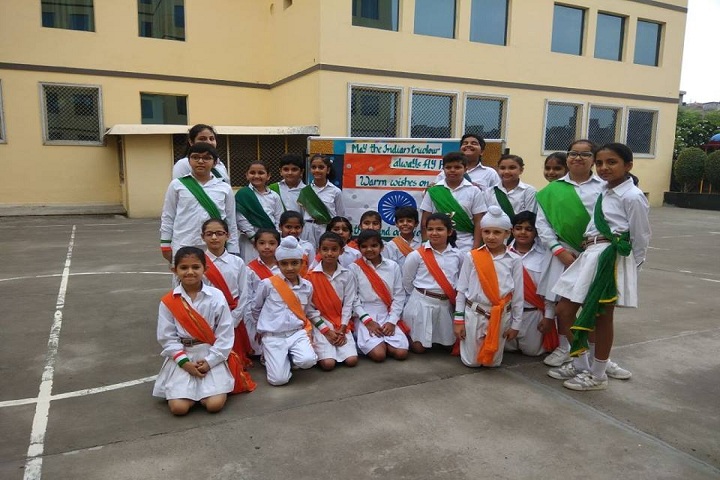 G D Goenka Public School Dwarka-independence day