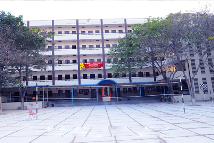 Mnr I Exceed School-Campus View
