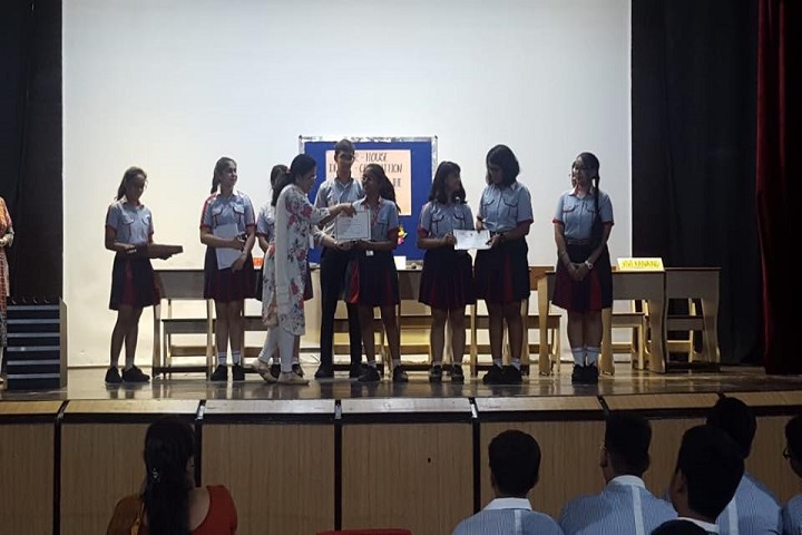 G D Goenka Public School-Certification