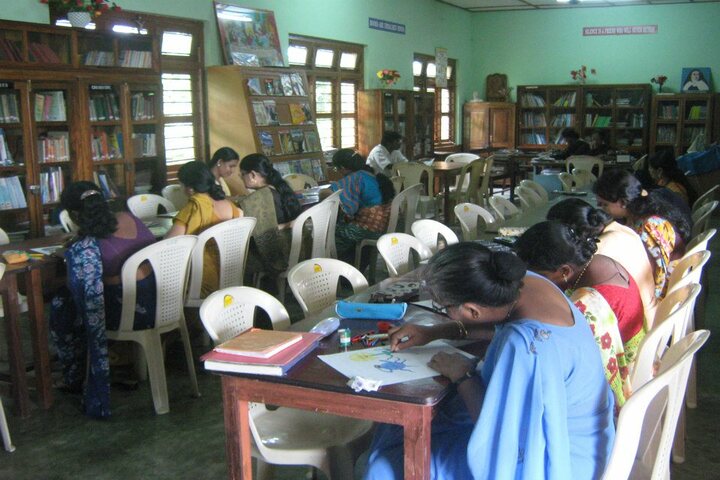 Carmel Senior Secondary School-Library
