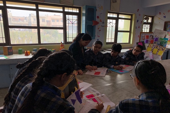 Goodley Public School-Maths Lab