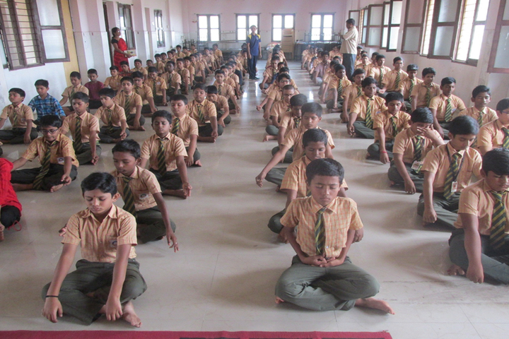 Montfort School-Yoga