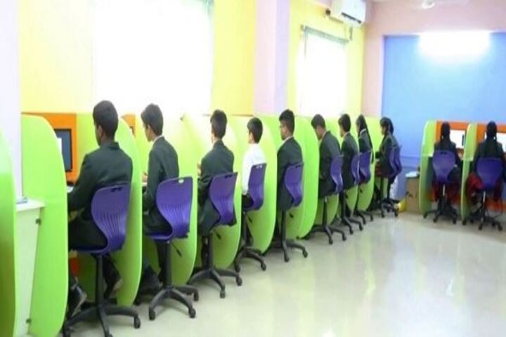 Narayana English Medium School-Computer Lab