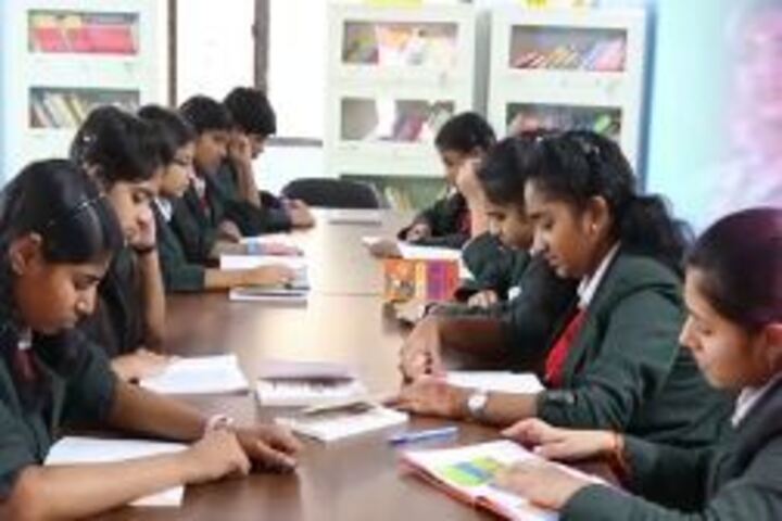 Narayana English Medium School-Library
