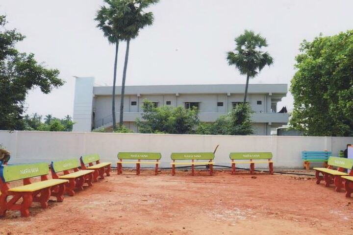 Narayana English Medium School-Sitout Place