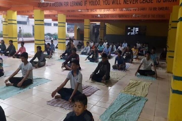 Narayana English Medium School-Yoga